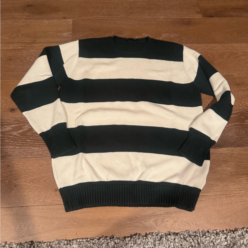 Brandy Melville Black and Cream Striped Crewneck Sweater